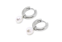 Load image into Gallery viewer, freshwater pearl hoop earrings