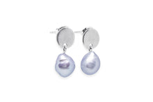 Load image into Gallery viewer, freshwater pearl disc earrings