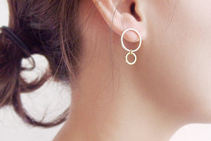 gold circles earrings